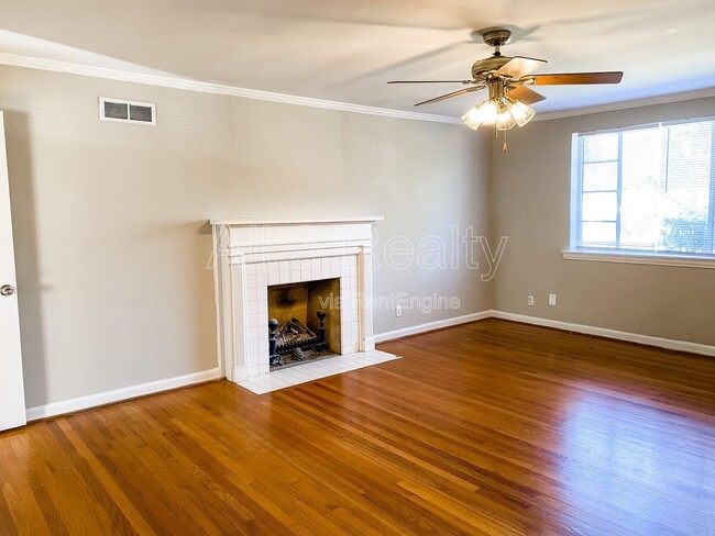 Photo - 2762 Biltmore Ave