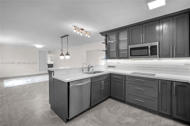 Photo - 3265 Virginia St Unidad 4