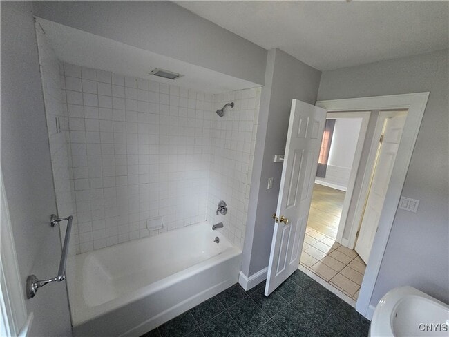 Photo - 205 Elmbrook Dr