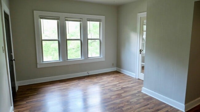 Living Room - 4901 N Washington Blvd Rental
