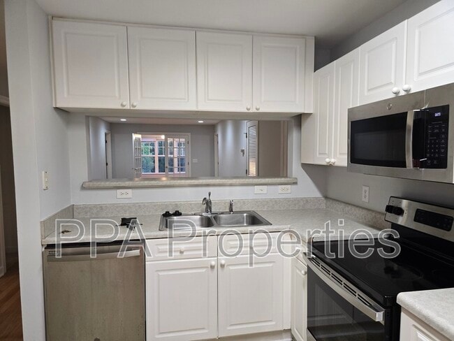 Photo - 929 Morreene Rd Unit C23