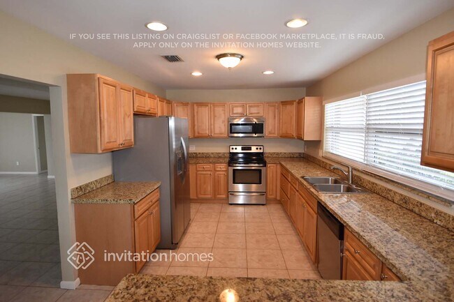 Photo - 250 SW 12th Ave