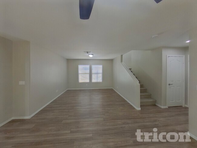 Photo - 40268 W Helen Ct