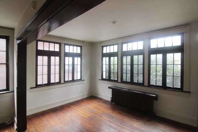 Photo - 414 Franklin Ave Unidad 1R