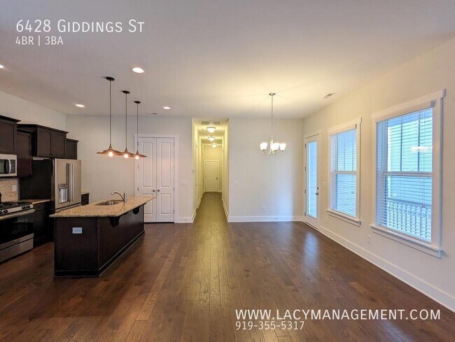 Photo - 6428 Giddings St