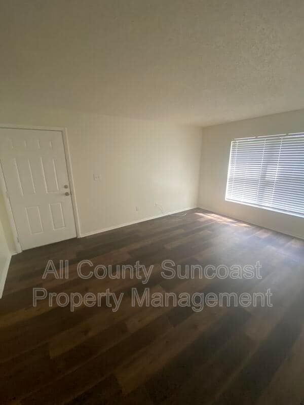 Photo - 7450-7435 35th St N Unit 901