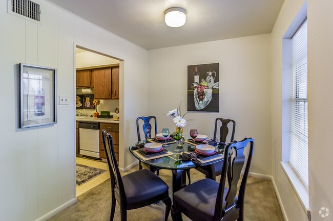 Photo - Park Heights Apartments