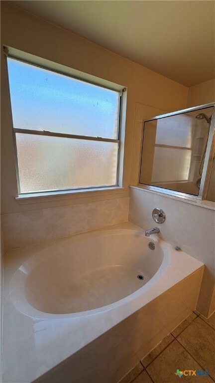 Photo - 2400 Price Dr