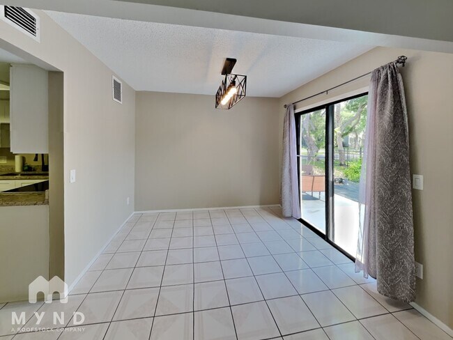 Photo - 5403 Decatur St