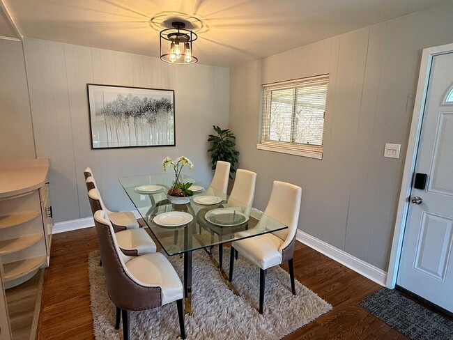 Photo - 8862 Zodiac Dr