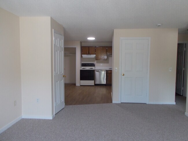 10 Saint James Pl Unit 1022
