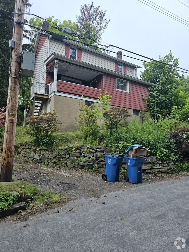 Building Photo - 277 Harrison Rd Rental