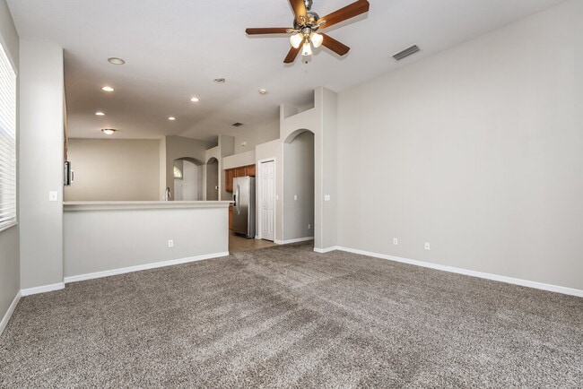 Photo - 3807 101st Ave E