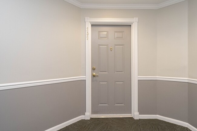 Photo - 2 Bed 2 Bath Condo in Westbriar Condominiums Unit 307