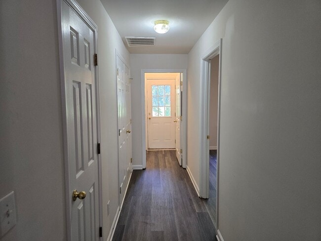 Photo - Freshly Updated Breckenridge Townhome with Pond Views & Flexible Living Space**