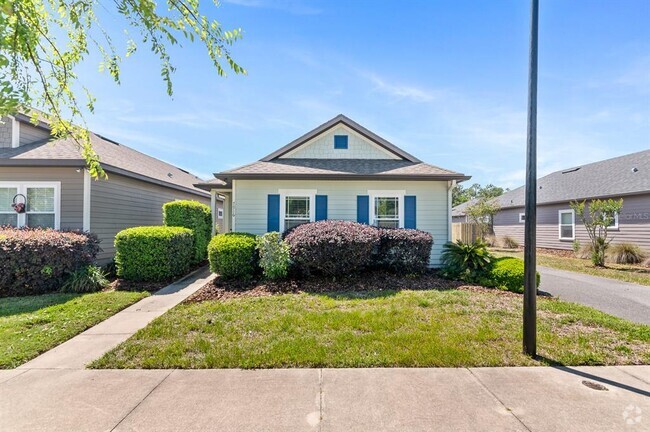 Building Photo - 7916 SW 80th Dr Rental