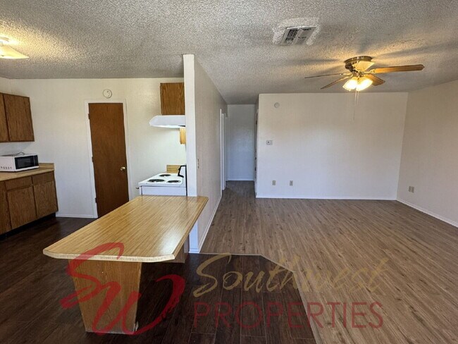 Photo - Two bedroom one bath upstairs apartment! Unit Apt 7