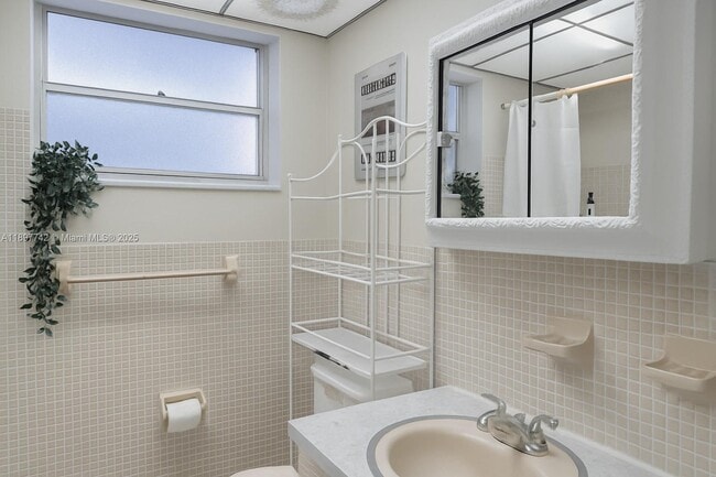 Photo - 215 SE 3rd Ave Unit 304B