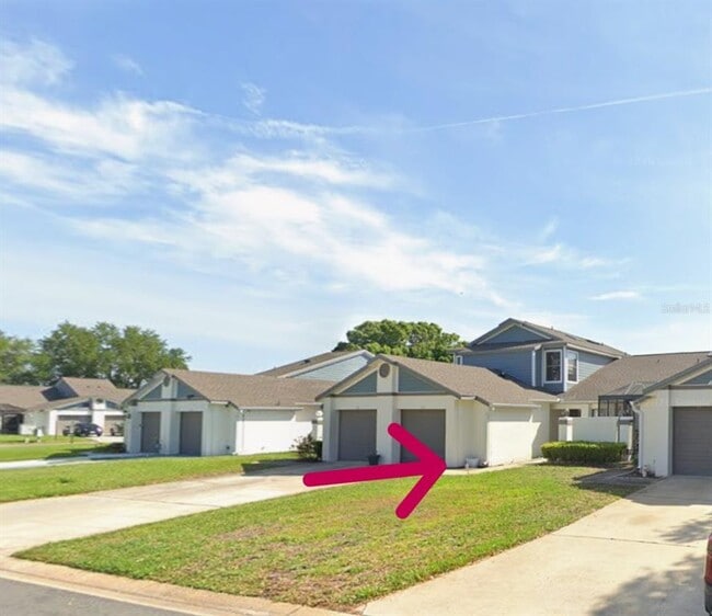 Building Photo - 147 Lakepointe Cir