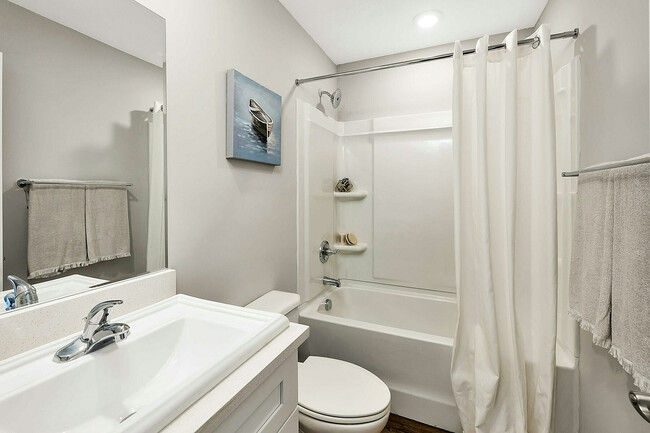 Building Photo - Pointe Villas Brunswick Rental