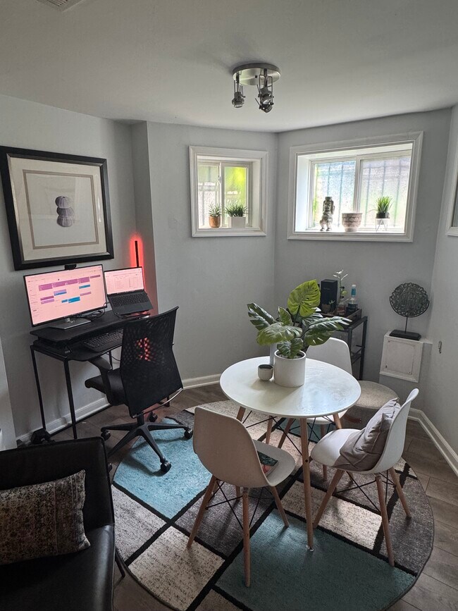 Photo - 2827 13th St NW Unit 2