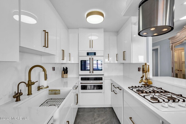 Photo - 28 Riverside Ave Unit 1N