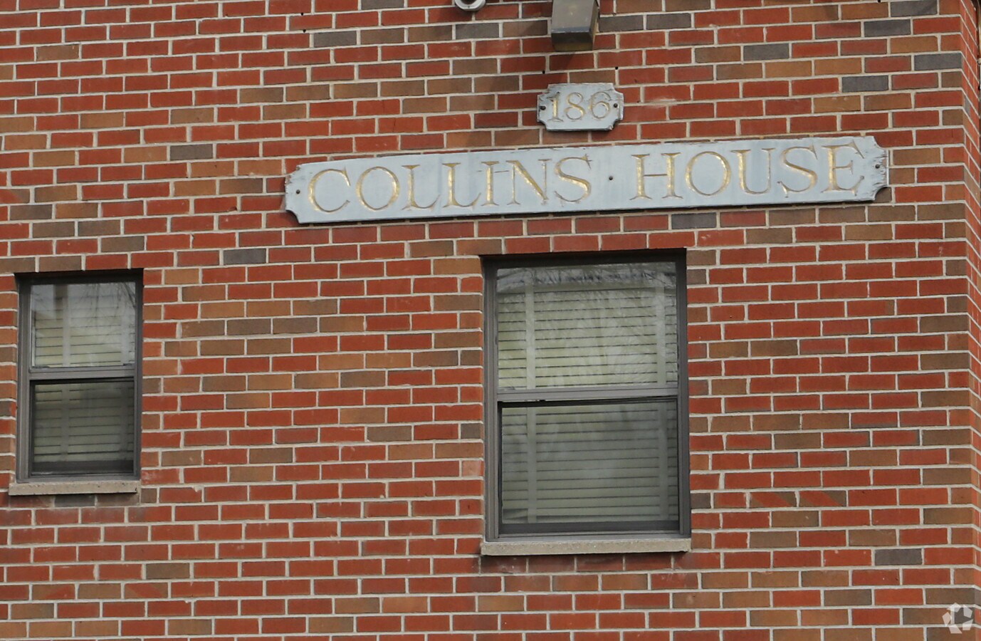 Exterior del edificio - SBM Collins LLC 186