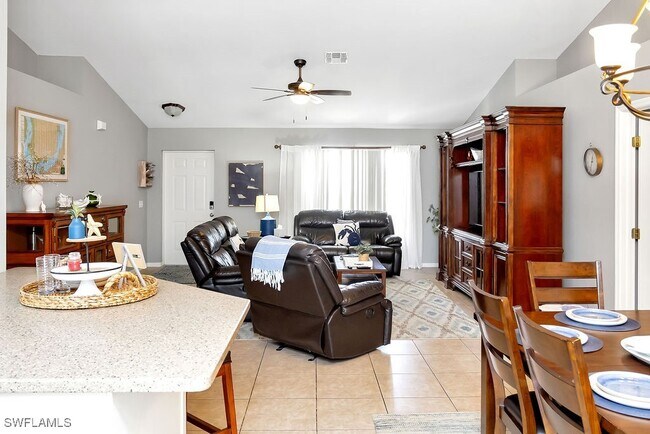 Photo - 1006 SW 11th Pl