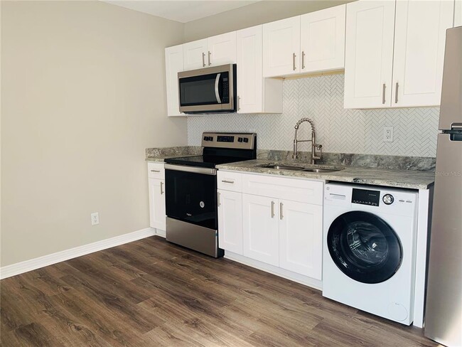Photo - 3805 W Leona St