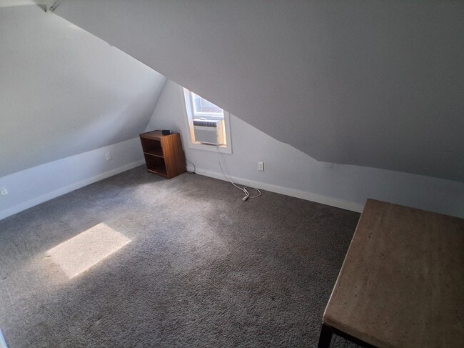 Photo - 2905 N Denny St