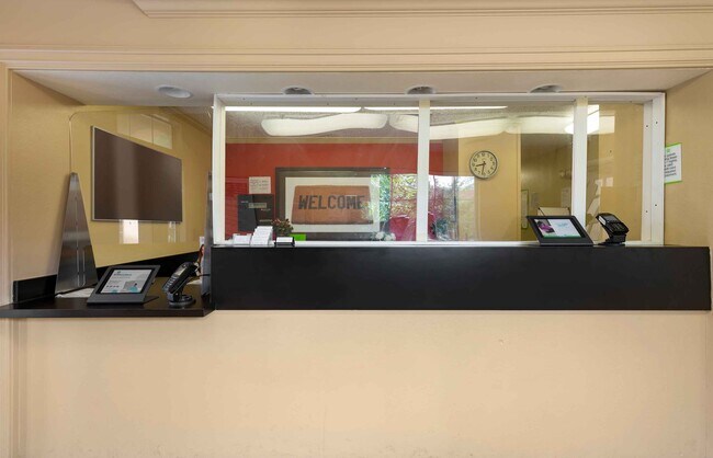 Photo - Furnished Studio-Washington, D.C. - German...