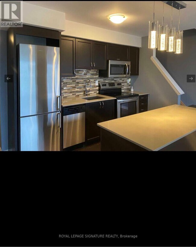 Photo - 161 William Duncan Rd