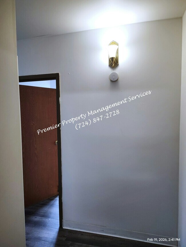 518 W Cunningham St Unit 17