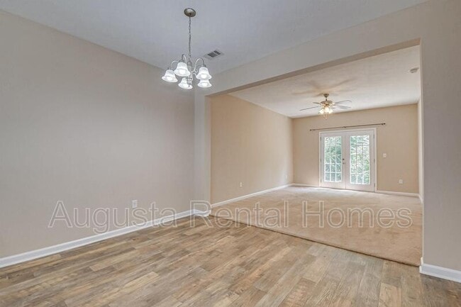 Photo - 207 Old Berzelia Rd