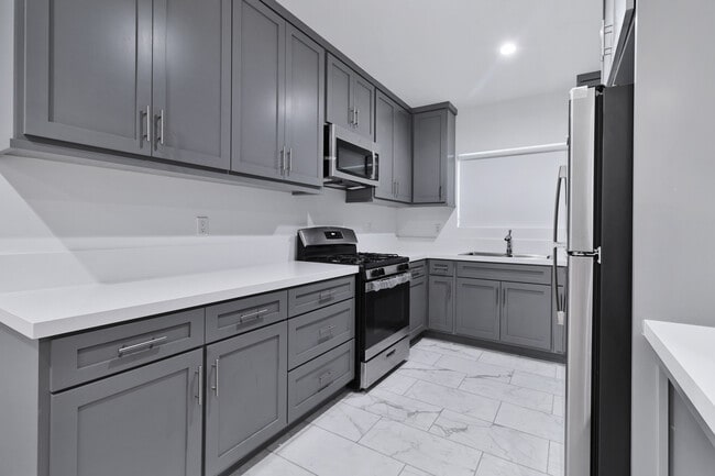 Photo - 10609 S Inglewood Ave Unit NA