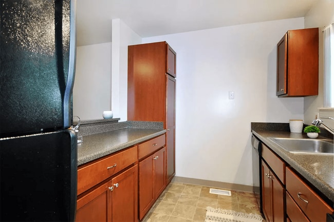 Mill Creek Townhomes