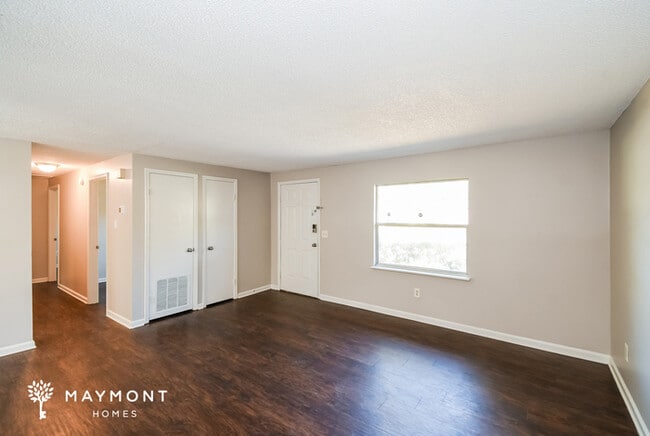 Photo - 8444 Fury Dr