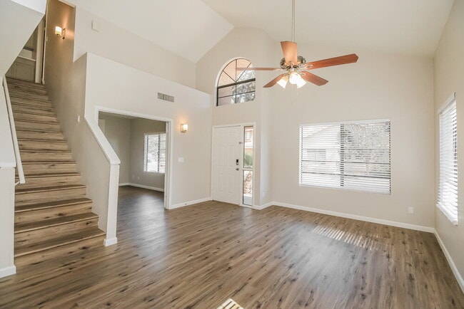 Photo - 1338 N Brittany Ln