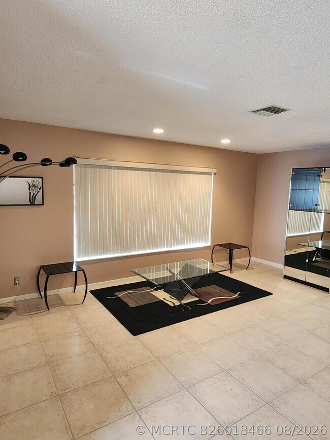 Photo - 14139 Nesting Way