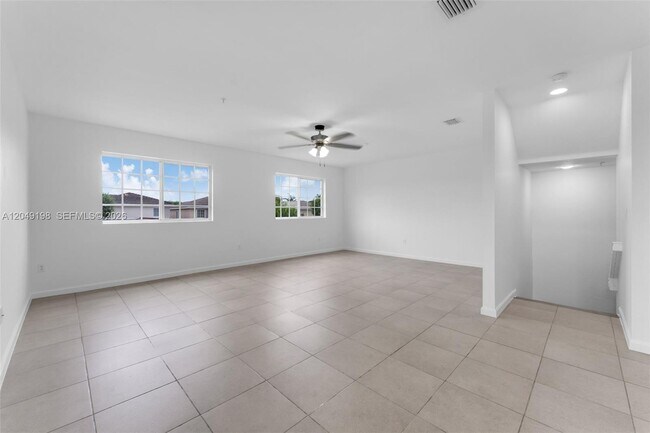 27021 SW 140th Path
