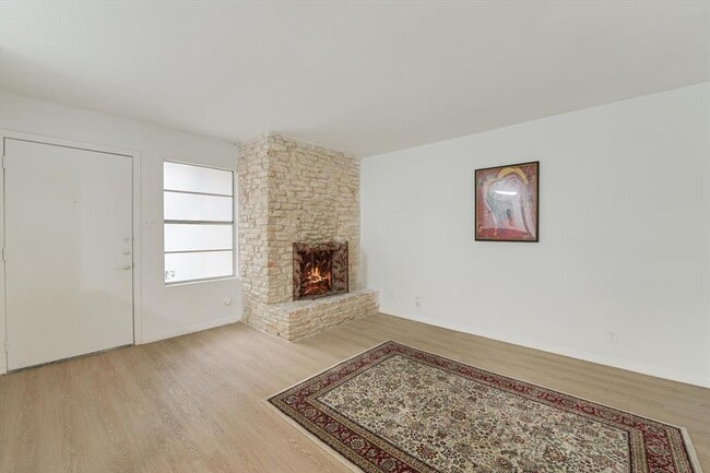 Building Photo - 4301 Acropolis Ct