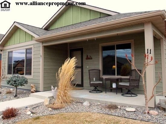 Photo - Centrally-located 3 bedroom home with paved RV parking.