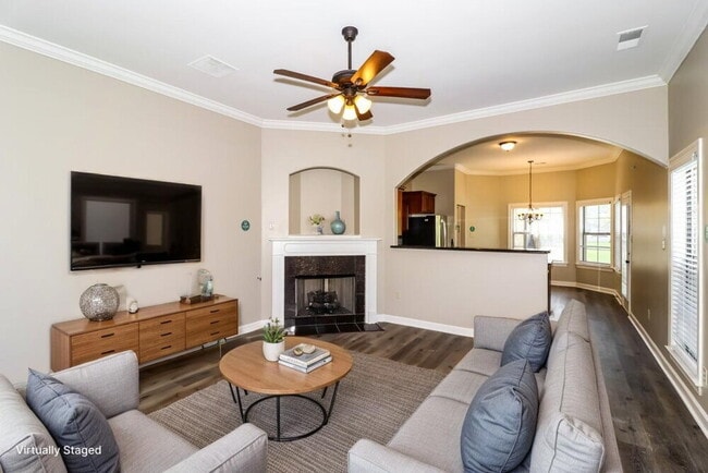 Photo - 6885 Lagrange Grove Dr