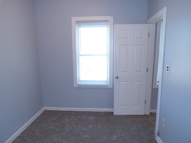 Photo - 10800 S Hoxie Ave Unit 2F