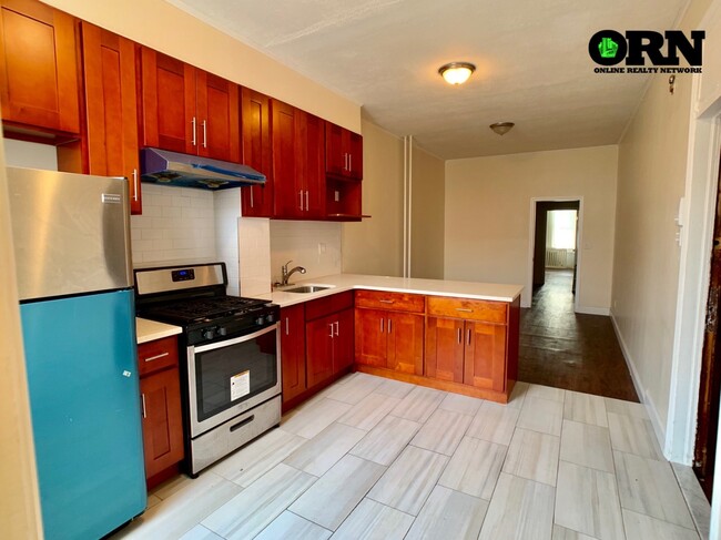 Photo - 18-63 Himrod St
