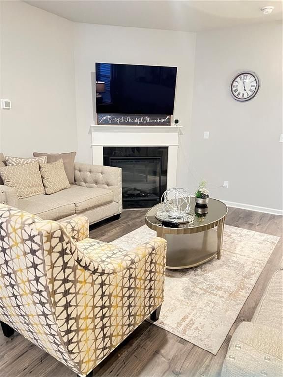 Photo - 1775 Labonte Pkwy