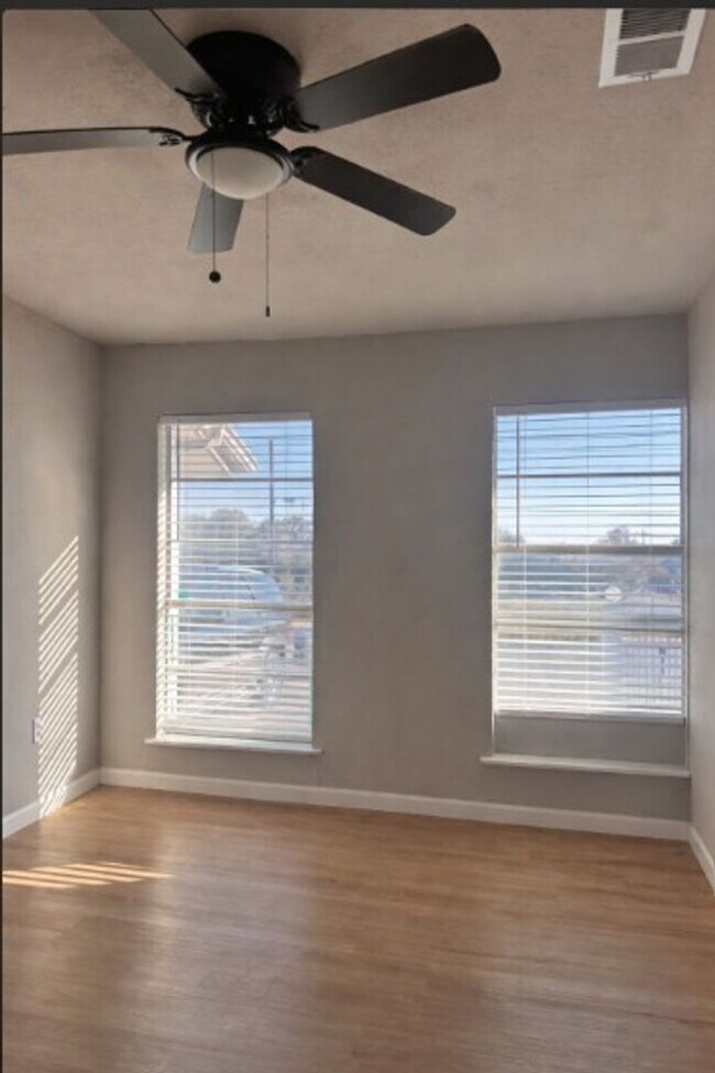 Photo - For Rent: Beautiful Single-Family Home in Seguin