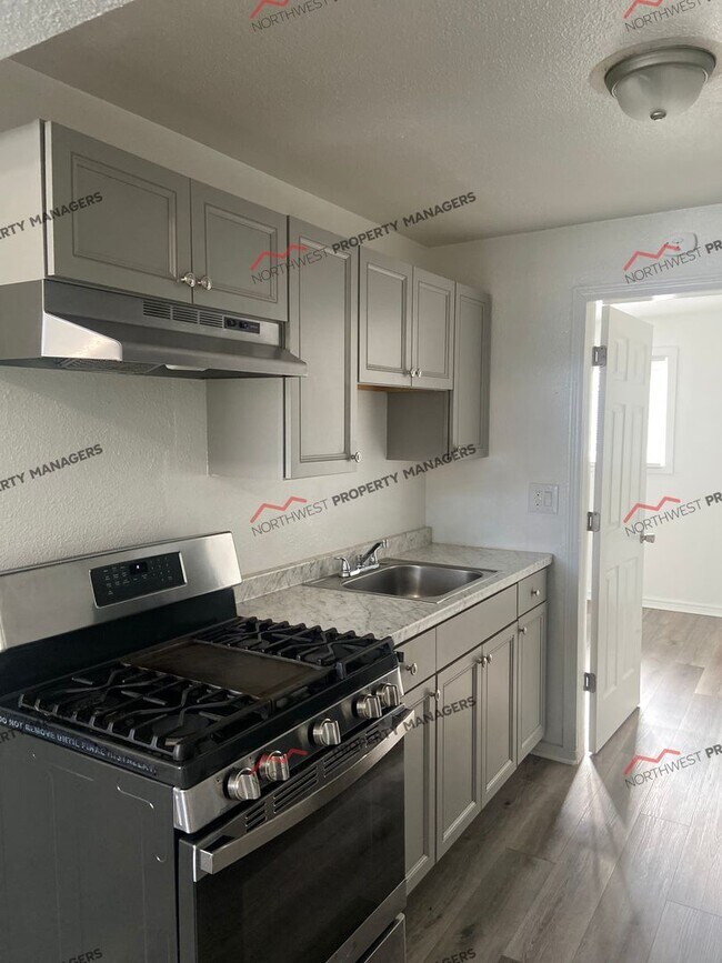 Photo - R72B Unit #8