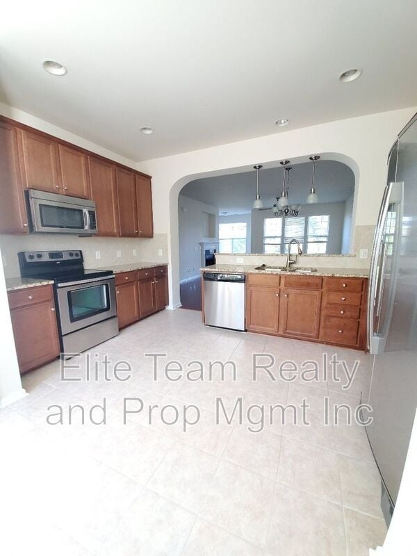 Photo - 11190 Bridgewater Dr