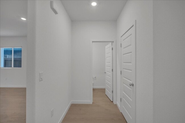 Photo - 12658 Rosefinch Wy